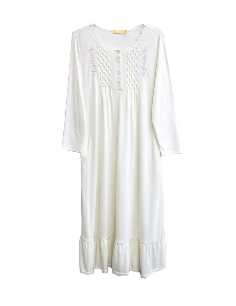 Smocked Plus Size Gown – La Cera™